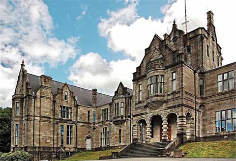 什么是留位費？