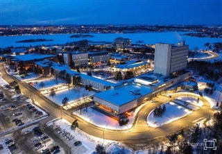 加拿大-勞倫森大學